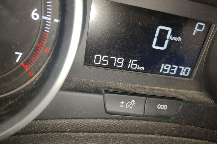 Used Peugeot 408 2019 350THP Automatic Luxury Edition China V Standard Odometer Close Up