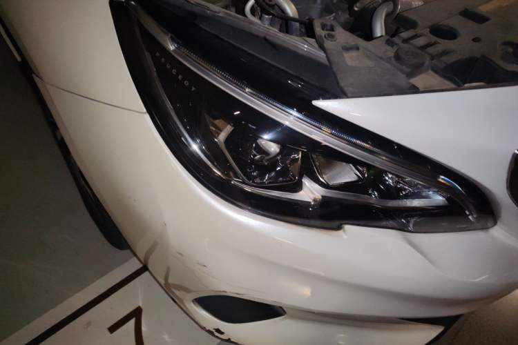 Used Peugeot 408 2019 230THP Automatic Luxury Edition China V Standard Right Front Headlight