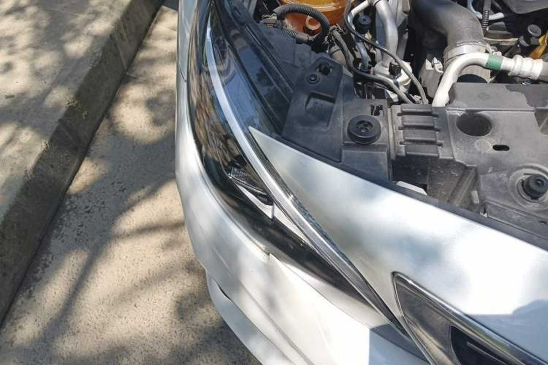 Used Peugeot 408 2019 360THP Automatic Luxury Edition China VI Standard Right Front Headlight