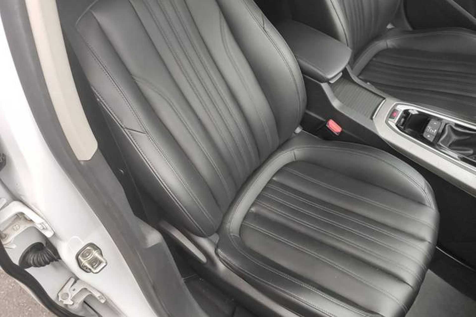 Used Peugeot 408 2019 360THP Automatic Luxury Edition China VI Standard Right Front Seat