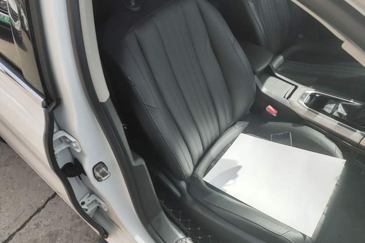 Used Peugeot 408 2019 350THP Automatic Luxury Edition China V Standard Right Front Seat