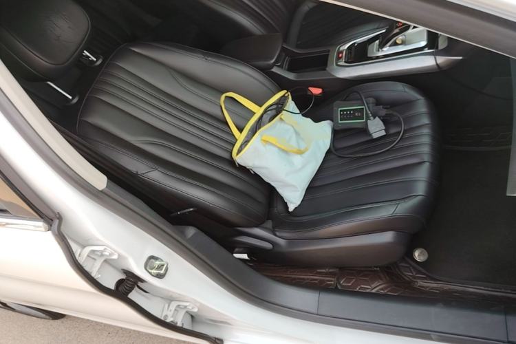 Used Peugeot 408 2019 230THP Automatic Luxury Edition China VI Standard Right Front Seat