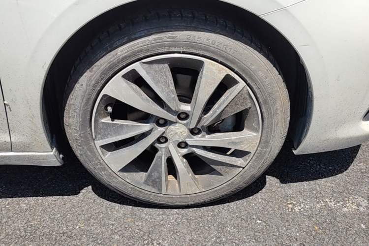Used Peugeot 408 2019 360THP Automatic Luxury Edition China VI Standard Right Front Wheel Hub