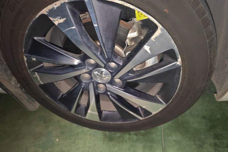 Used Peugeot 408 2019 360THP Automatic Luxury Edition China VI Standard Right Front Wheel Hub