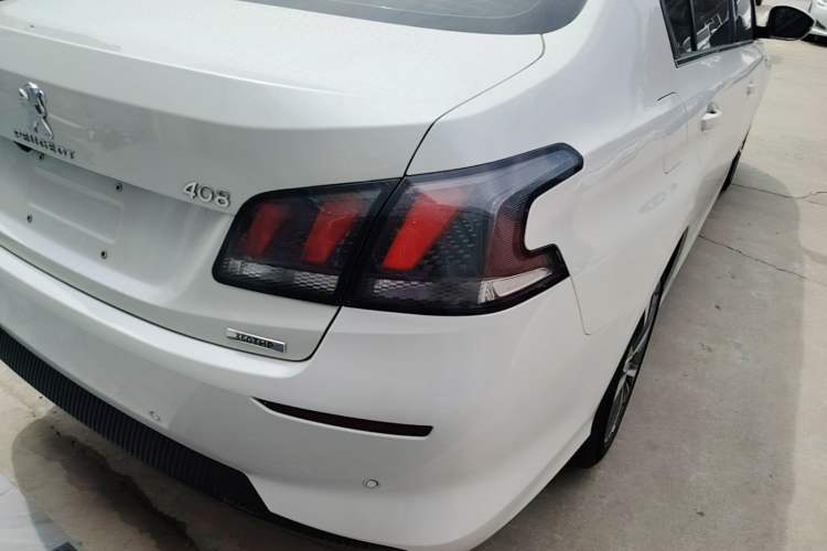 Used Peugeot 408 2019 350THP Automatic Luxury Edition China V Standard Right Rear Taillight