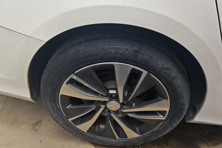 Used Peugeot 408 2019 360THP Automatic Luxury Edition China VI Standard Right Rear Wheel Hub