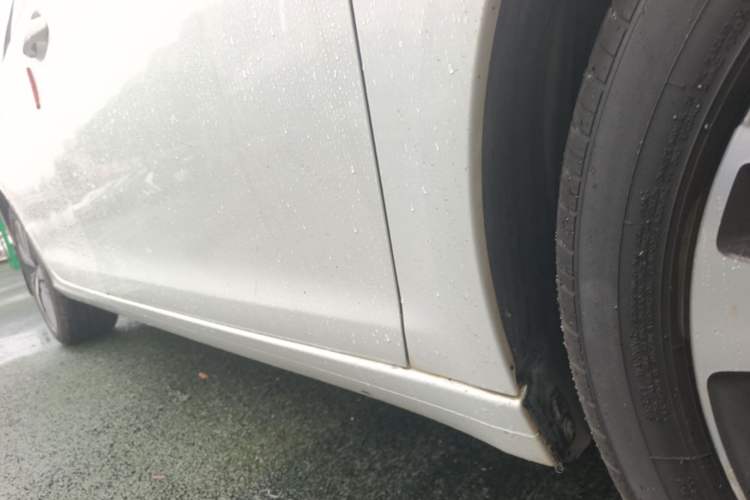 Used Peugeot 408 2019 360THP Automatic Luxury Edition China VI Standard Right Side Sill