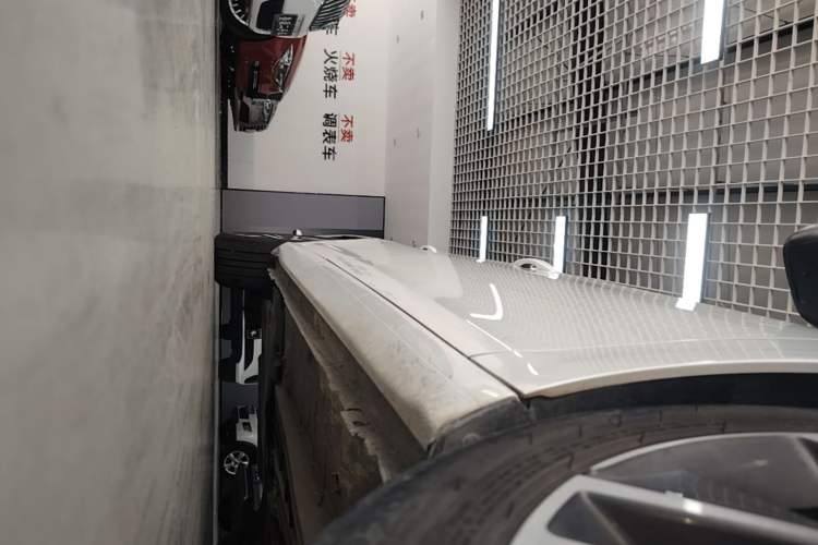 Used Peugeot 408 2019 360THP Automatic Luxury Edition China VI Standard Right Side Sill