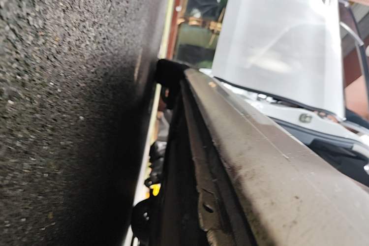 Used Peugeot 408 2019 360THP Automatic Luxury Edition China VI Standard Right Side Sill