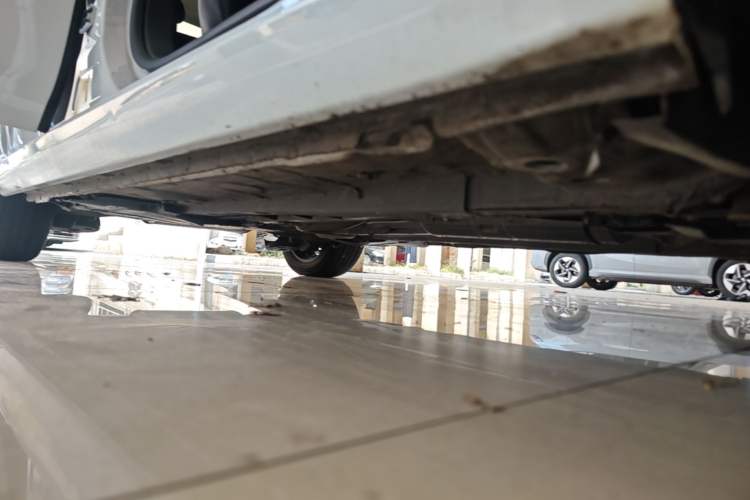 Used Peugeot 408 2019 230THP Automatic Luxury Edition China VI Standard Right Side Sill
