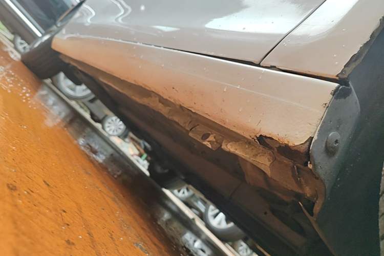 Used Peugeot 408 2019 360THP Automatic Luxury Edition China VI Standard Right Side Sill