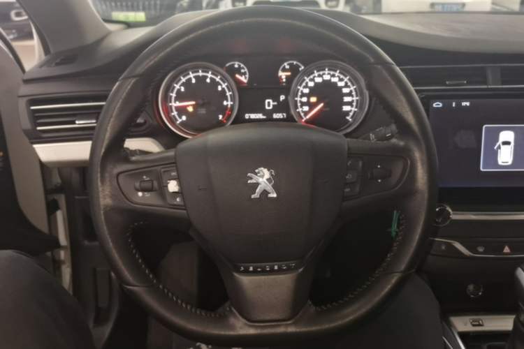 Used Peugeot 408 2019 230THP Automatic Luxury Edition China V Standard Steering Wheel