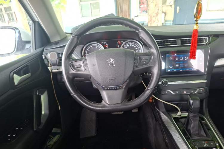 Used Peugeot 408 2019 350THP Automatic Luxury Edition China V Standard Steering Wheel