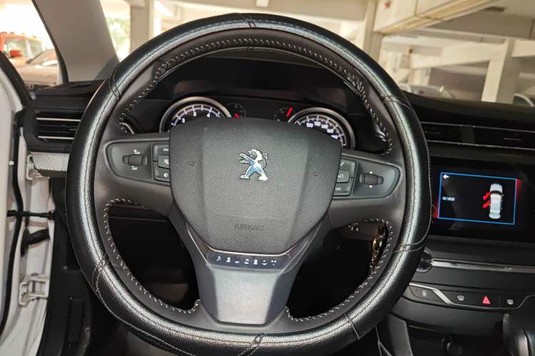 Used Peugeot 408 2019 360THP Automatic Luxury Edition China VI Standard Steering Wheel