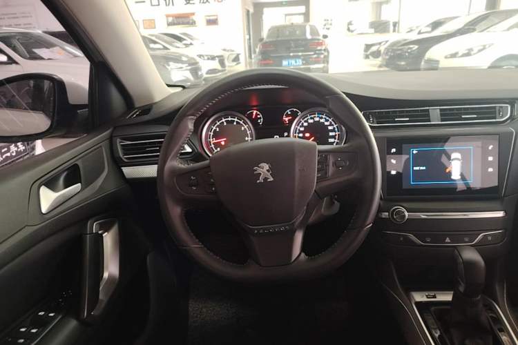 Used Peugeot 408 2019 360THP Automatic Luxury Edition China VI Standard Steering Wheel