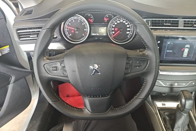 Used Peugeot 408 2019 360THP Automatic Luxury Edition China VI Standard Steering Wheel