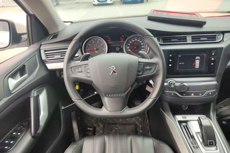 Used Peugeot 408 2019 230THP Automatic Luxury Edition China VI Standard Steering Wheel