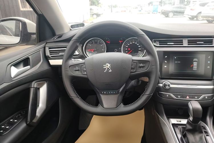 Used Peugeot 408 2019 350THP Automatic Luxury Edition China V Standard Steering Wheel