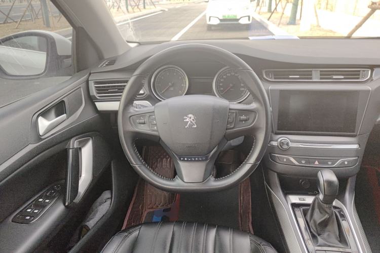 Used Peugeot 408 2019 350THP Automatic Luxury Edition China V Standard Steering Wheel