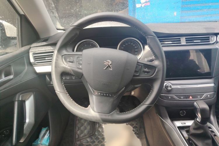 Used Peugeot 408 2019 360THP Automatic Luxury Edition China VI Standard Steering Wheel