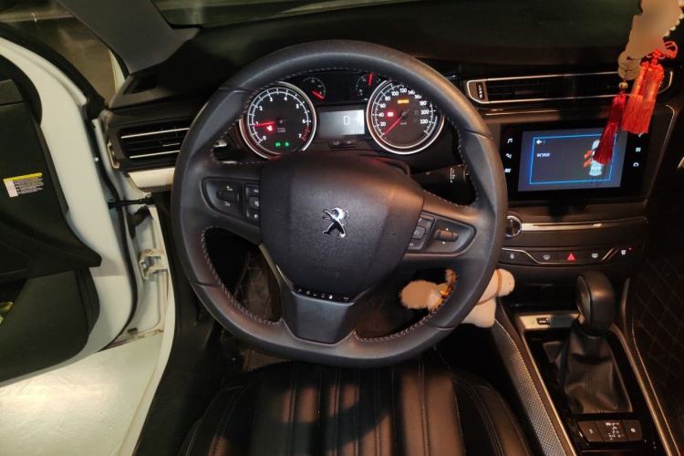 Used Peugeot 408 2019 230THP Automatic Luxury Edition China V Standard Steering Wheel