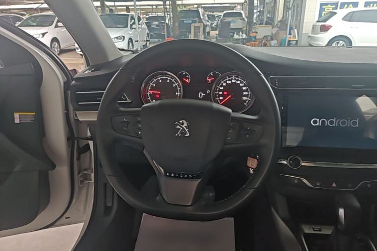 Used Peugeot 408 2019 350THP Automatic Luxury Edition China V Standard Steering Wheel