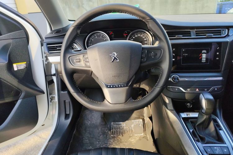 Used Peugeot 408 2019 350THP Automatic Luxury Edition China V Standard Steering Wheel