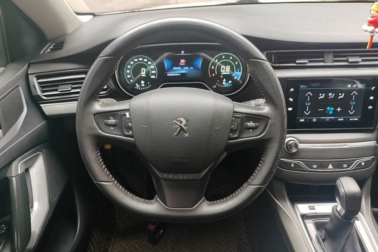 Used Peugeot 408 2019 360THP Automatic Luxury Edition China VI Standard Steering Wheel