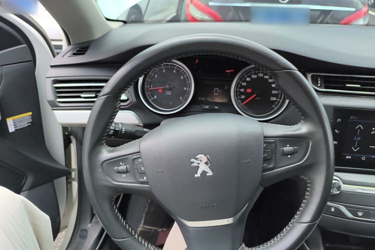 Used Peugeot 408 2019 360THP Automatic Luxury Edition China VI Standard Steering Wheel