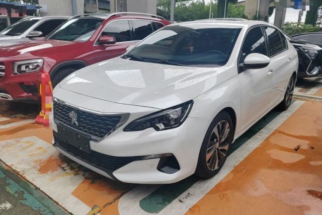Used Peugeot 408 2019 360THP Automatic Luxury Edition China VI Standard