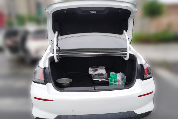 Used Peugeot 408 2019 360THP Automatic Luxury Edition China VI Standard Trunk