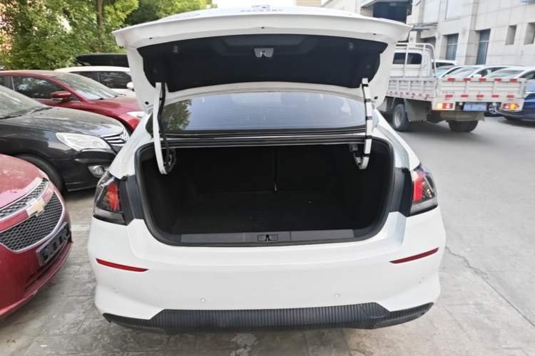 Used Peugeot 408 2019 350THP Automatic Luxury Edition China V Standard Trunk
