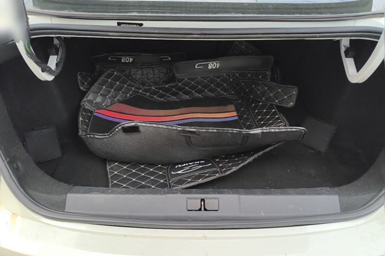 Used Peugeot 408 2019 360THP Automatic Luxury Edition China VI Standard Trunk