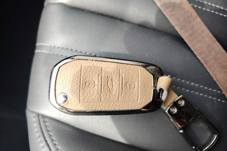 Used Peugeot 408 2019 350THP Automatic Luxury Edition China V Standard Vehicle Key