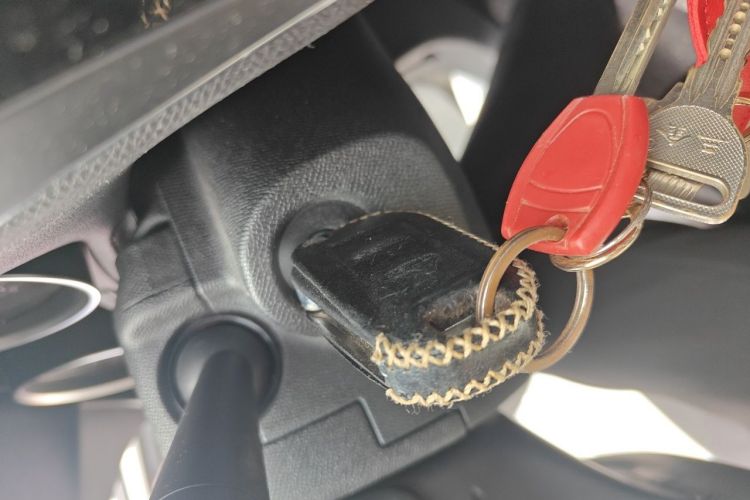 Used Peugeot 408 2019 360THP Automatic Luxury Edition China VI Standard Vehicle Key