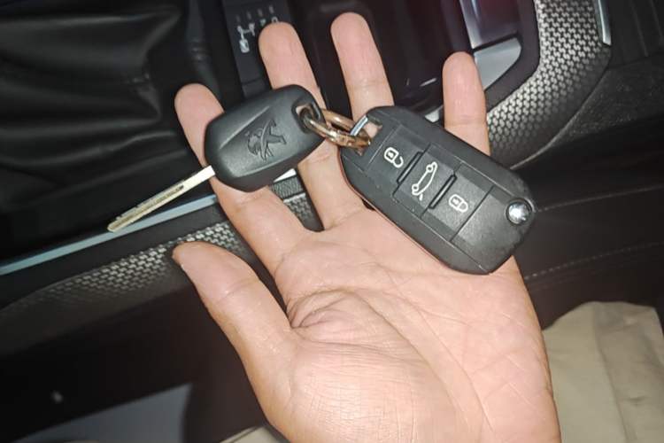 Used Peugeot 408 2019 350THP Automatic Luxury Edition China V Standard Vehicle Key
