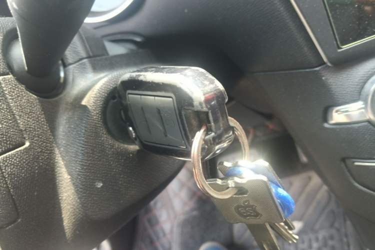 Used Peugeot 408 2019 360THP Automatic Luxury Edition China VI Standard Vehicle Key