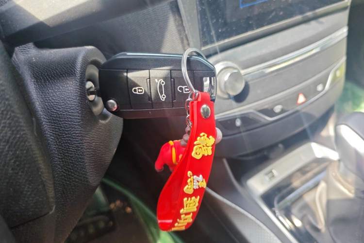 Used Peugeot 408 2019 360THP Automatic Luxury Edition China VI Standard Vehicle Key