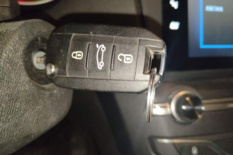 Used Peugeot 408 2019 350THP Automatic Luxury Edition China V Standard Vehicle Key