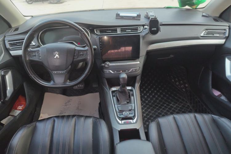 Used Peugeot 408 2020 360THP 10th Anniversary Edition Center Console