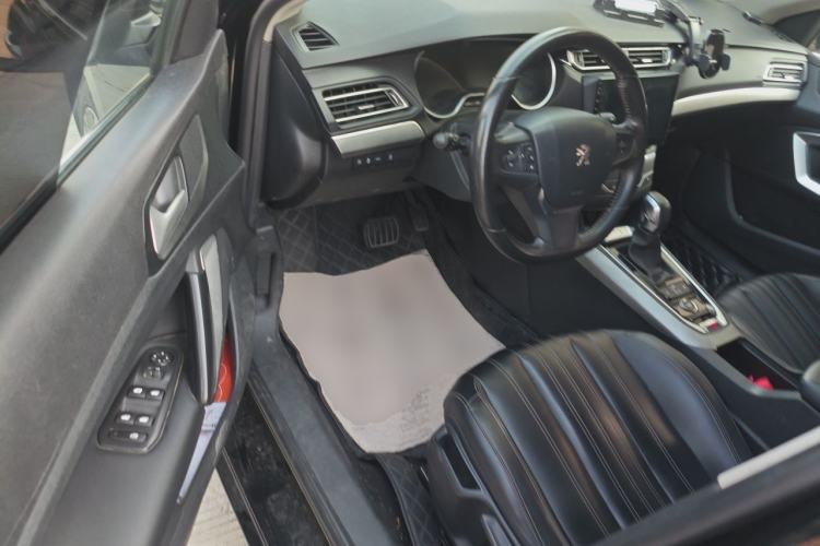 Used Peugeot 408 2020 360THP 10th Anniversary Edition Driver Seat