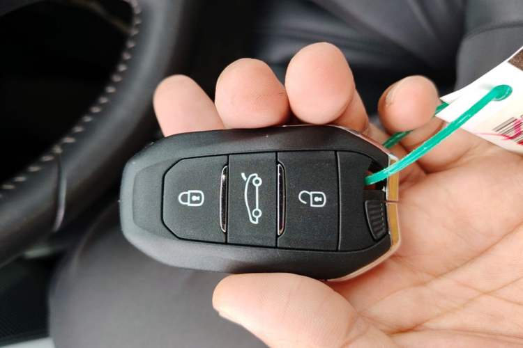 Used Peugeot 408 2020 360THP 10th Anniversary Edition Interior 1