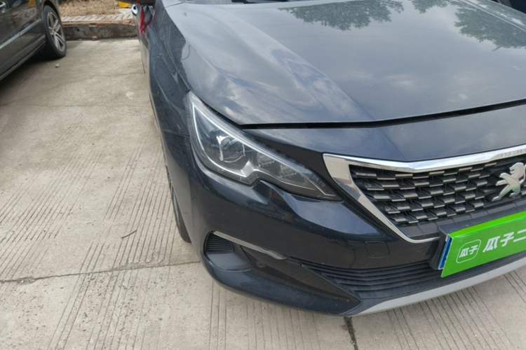 Used Peugeot 408 2020 360THP 10th Anniversary Edition Right Front Headlight