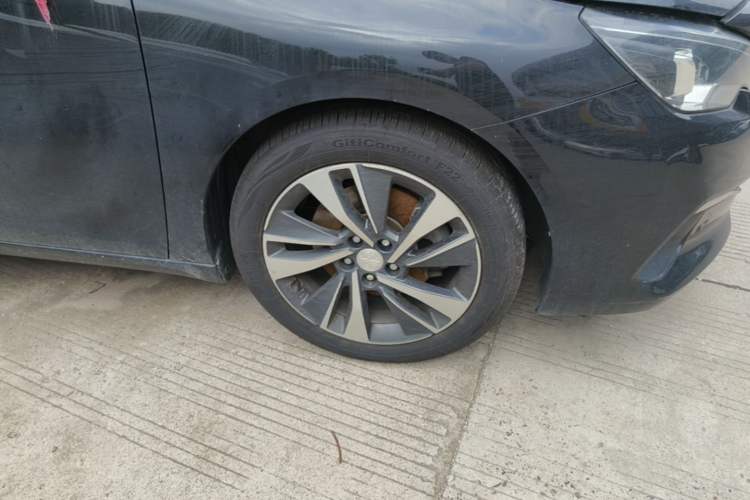 Used Peugeot 408 2020 360THP 10th Anniversary Edition Right Front Wheel Hub