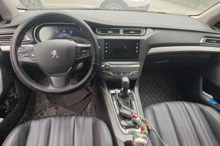 Used Peugeot 408 2020 360THP 10th Anniversary Edition Center Console