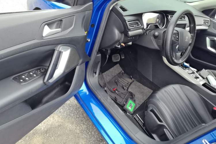 Used Peugeot 408 2020 360THP 10th Anniversary Edition Driver Seat