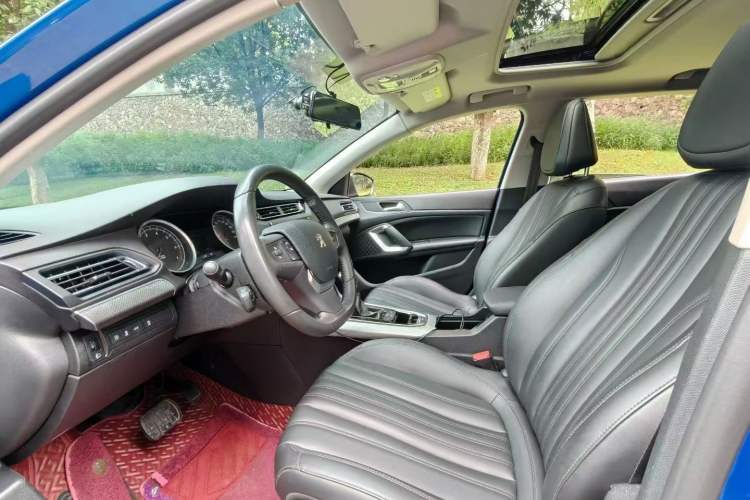 Used Peugeot 408 2020 360THP 10th Anniversary Premium Edition Interior 2