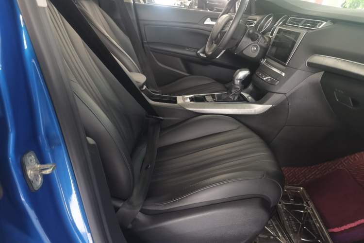 Used Peugeot 408 2020 360THP 10th Anniversary Premium Edition Interior 5