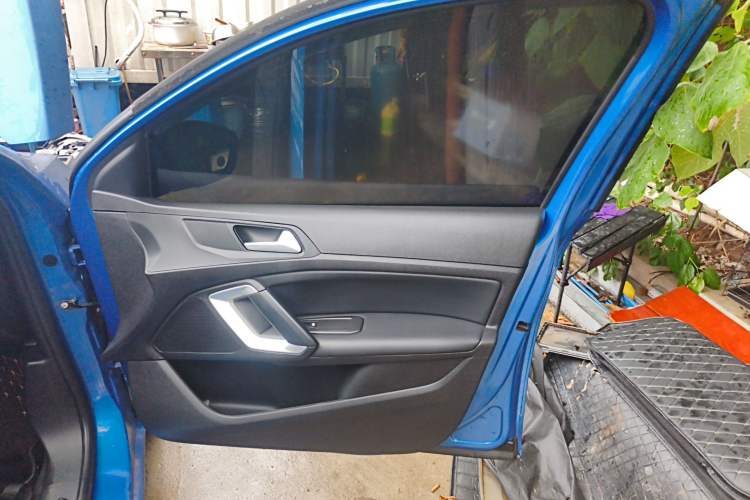 Used Peugeot 408 2020 360THP 10th Anniversary Premium Edition Interior 5