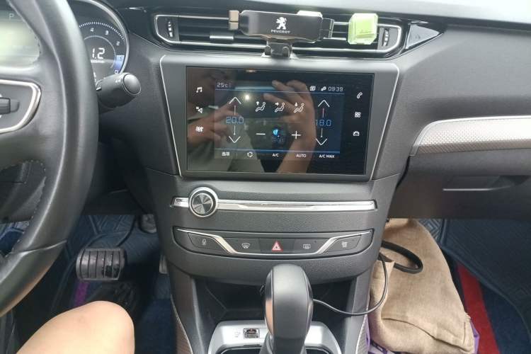 Used Peugeot 408 2020 360THP 10th Anniversary Edition Audio And AC Panel